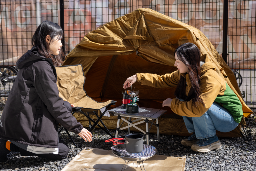 キャンプ必須アイテムが1つになった「ソロキャンプセット」貸出