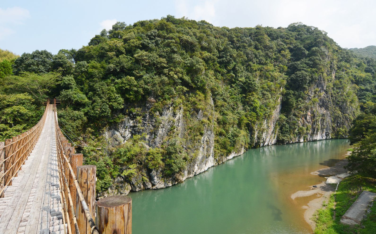 写真：立神峡